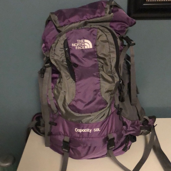 The North Face capacity 50 L Hiking/camping backpack - Picture 1 of 3